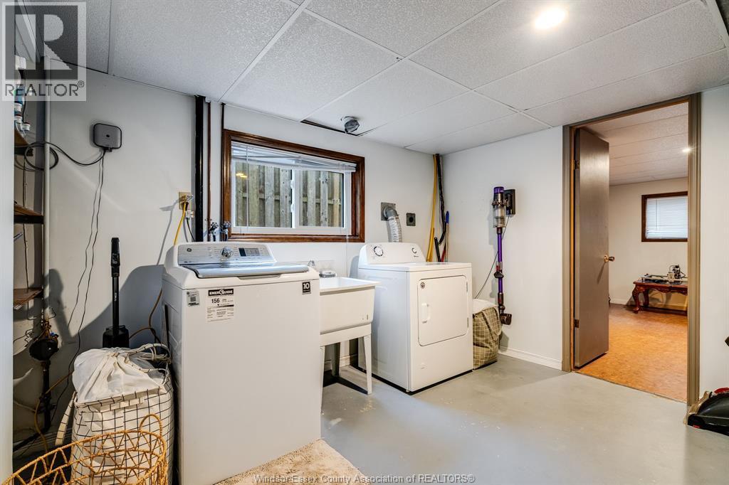 250 Applewood ROAD - 39