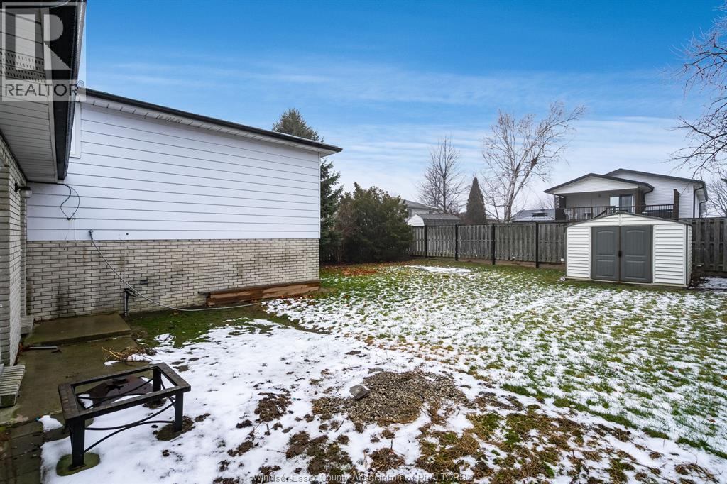 250 Applewood ROAD - 41