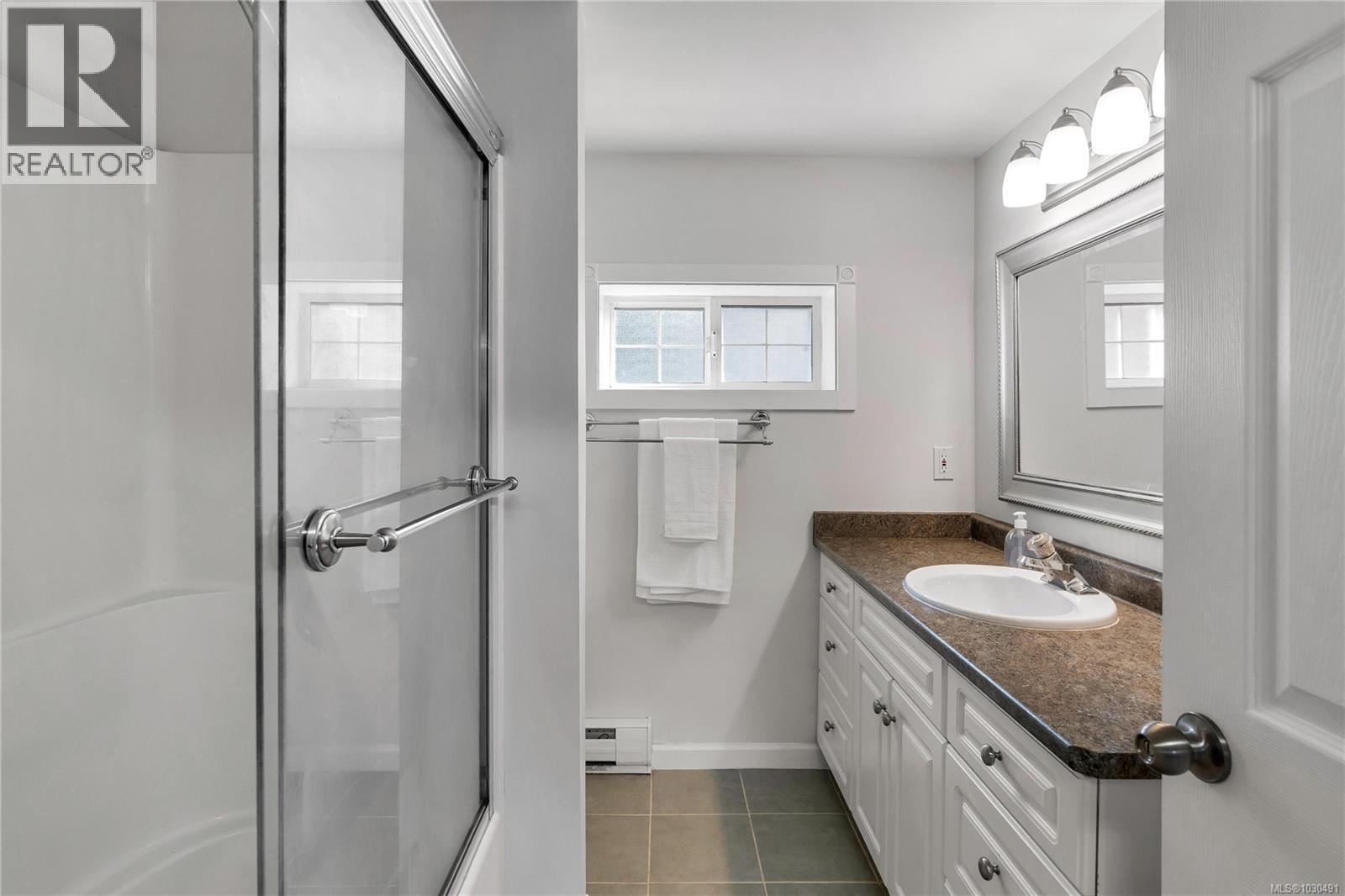  1237 Braithwaite Drive, Cobble Hill