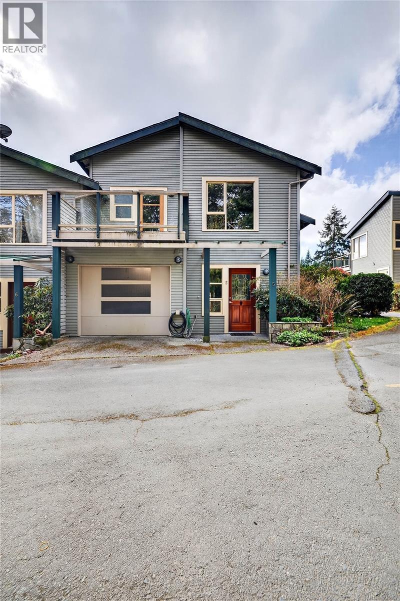 5 133 Corbett Road, Salt Spring