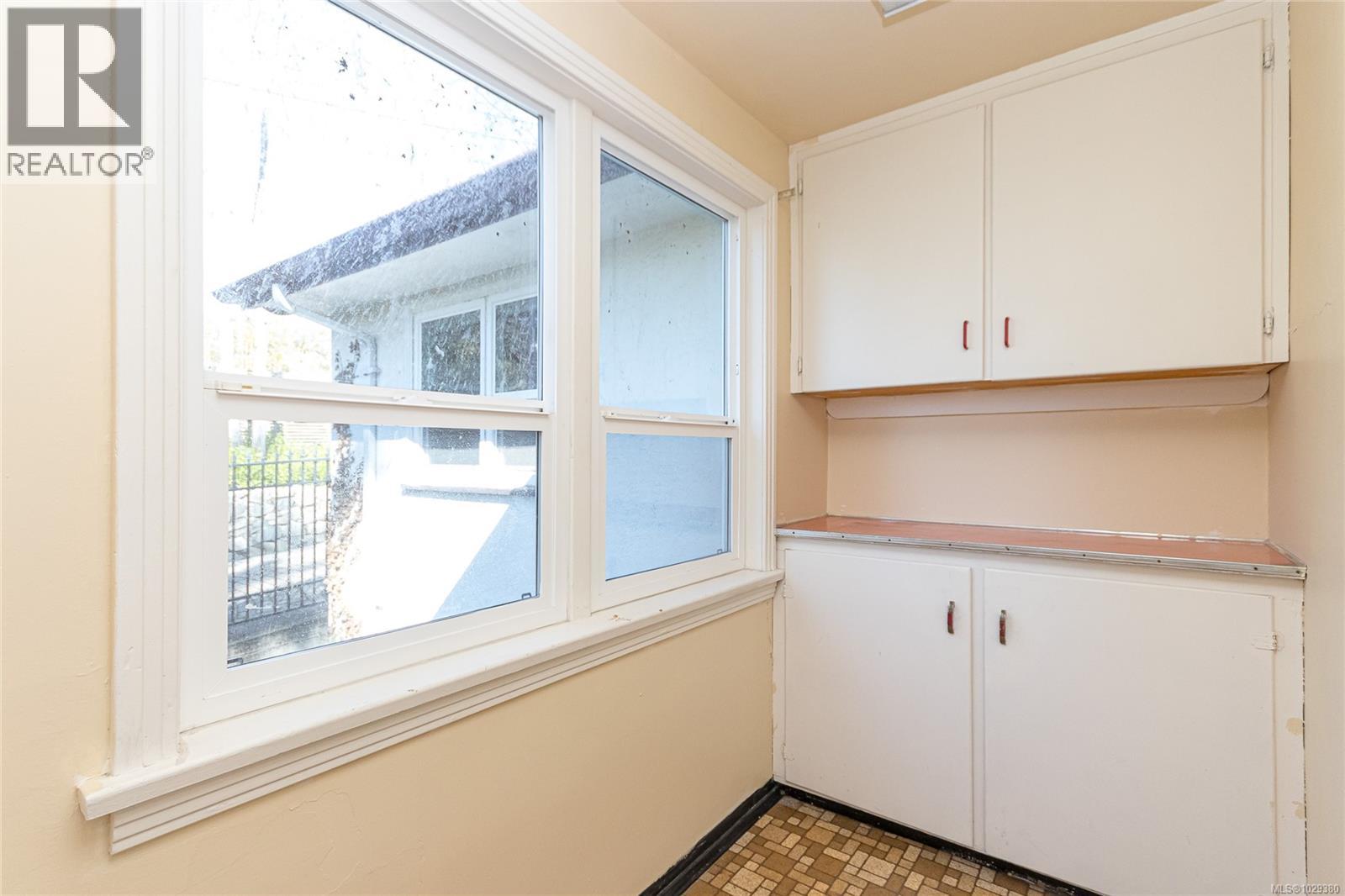  3510 Richmond Road, Saanich