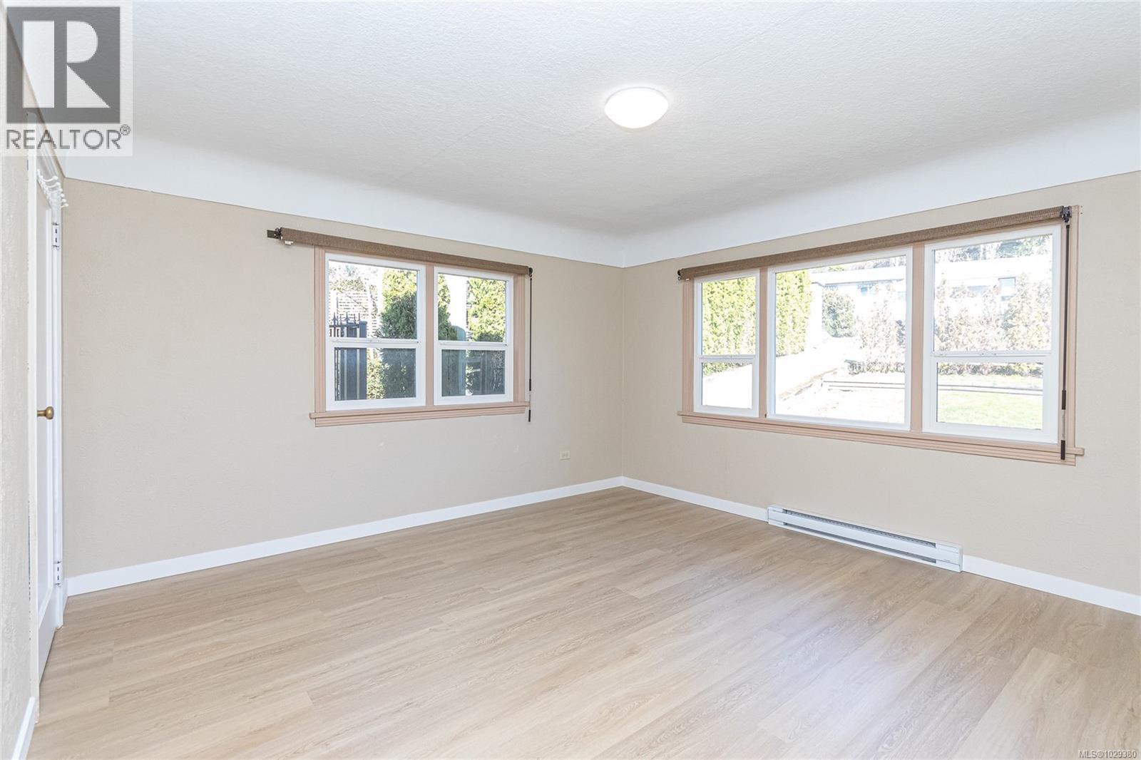  3510 Richmond Road, Saanich