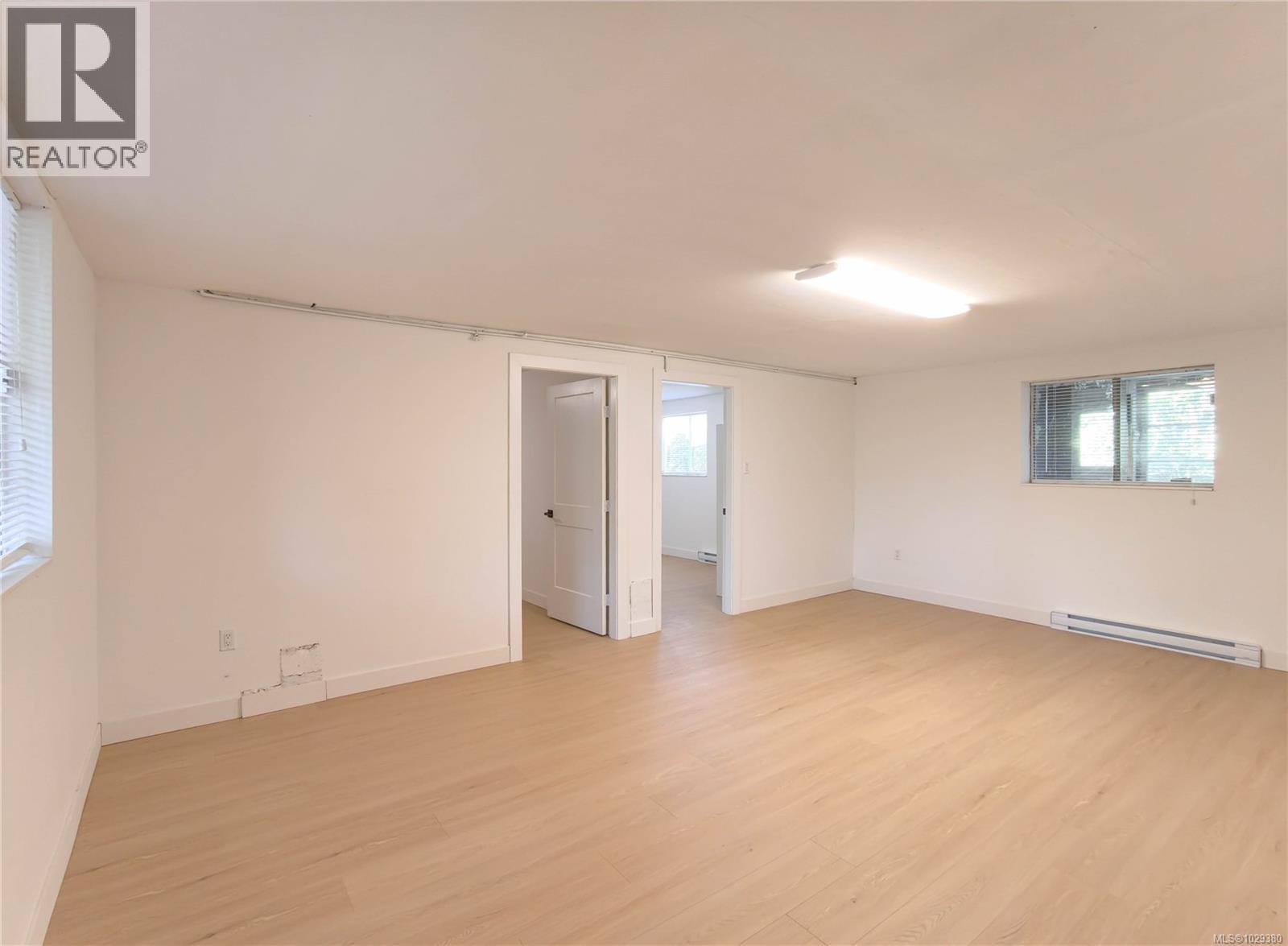  3510 Richmond Road, Saanich