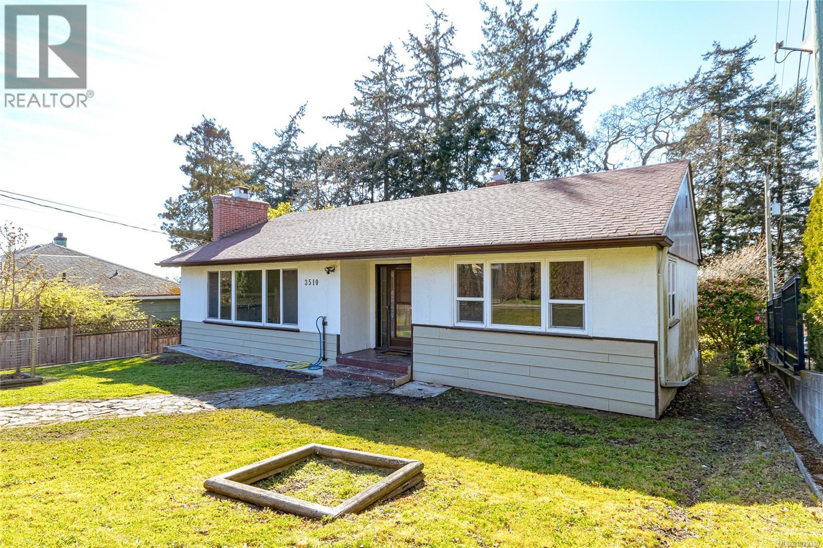  3510 Richmond Road, Saanich