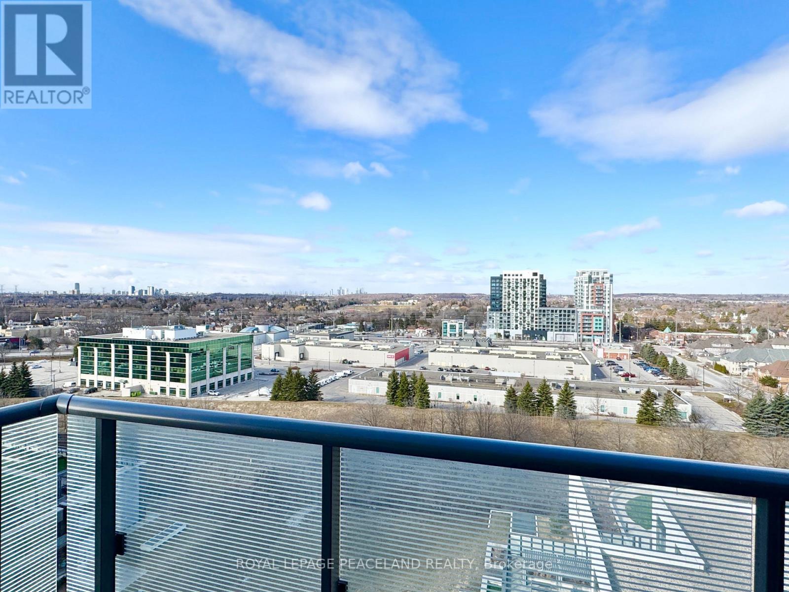 1110 - 105 ONEIDA CRESCENT