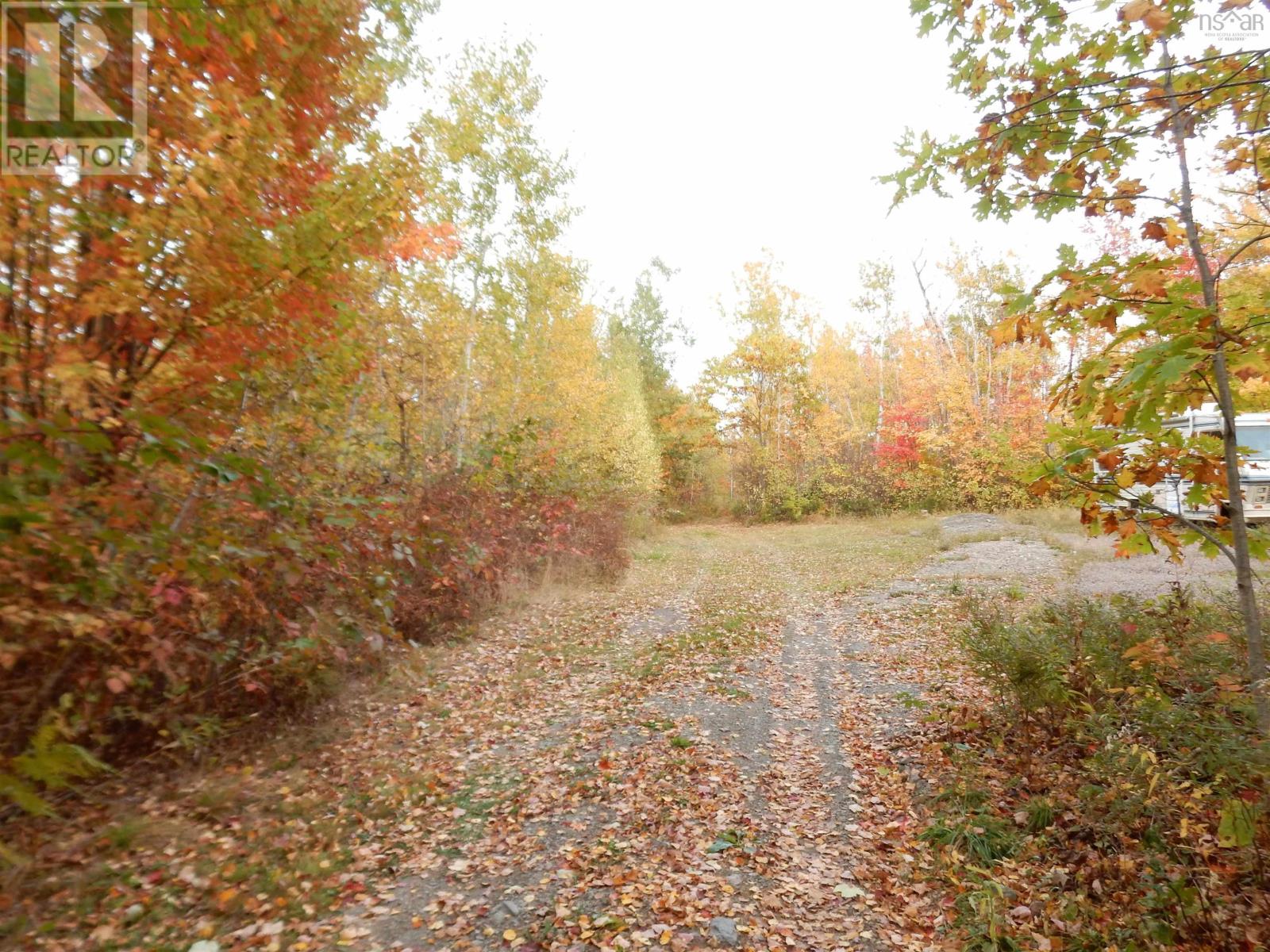 Property 22 of 22 of Highway 6