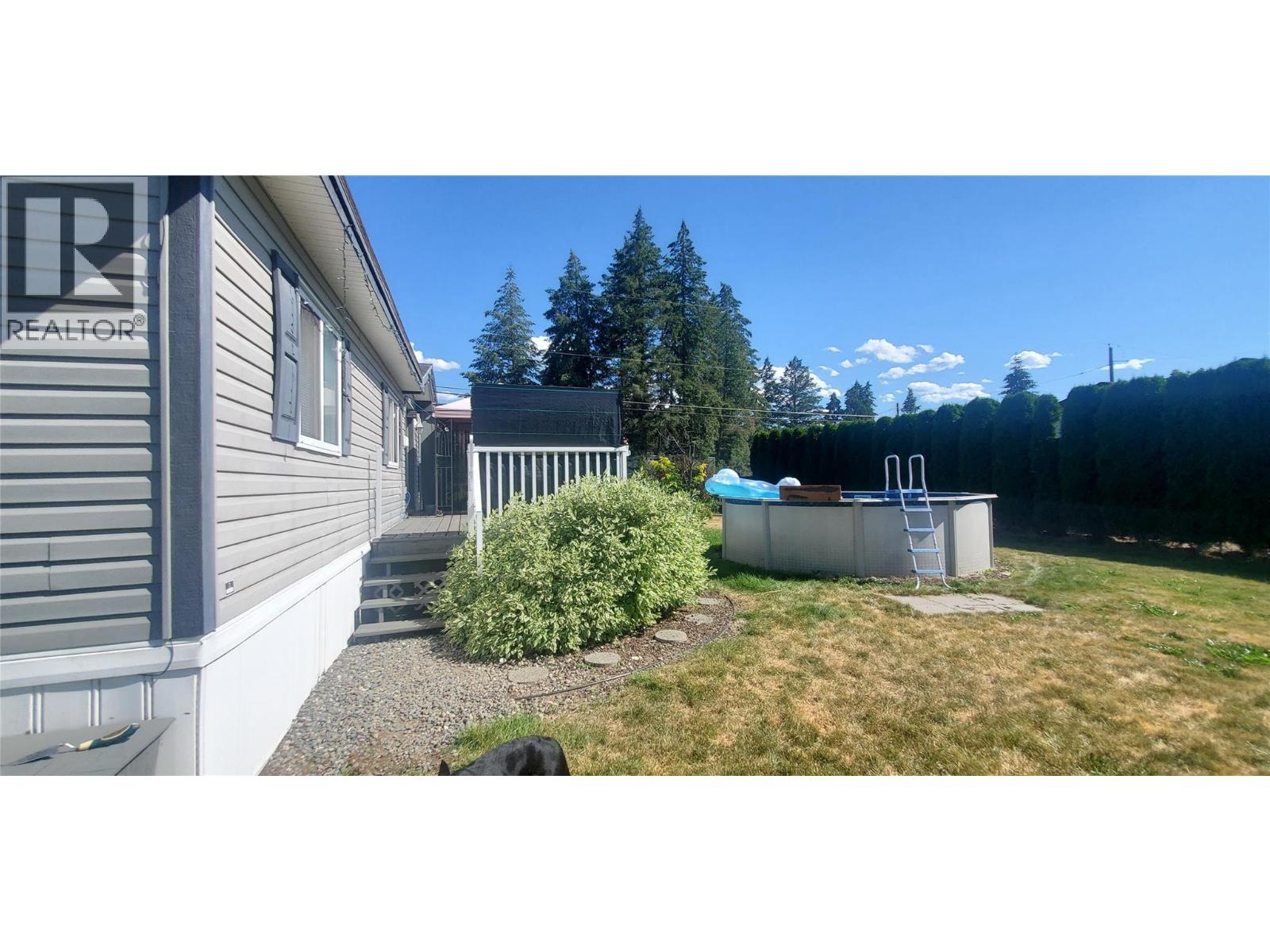 633 BARRIERE LAKES ROAD - 33