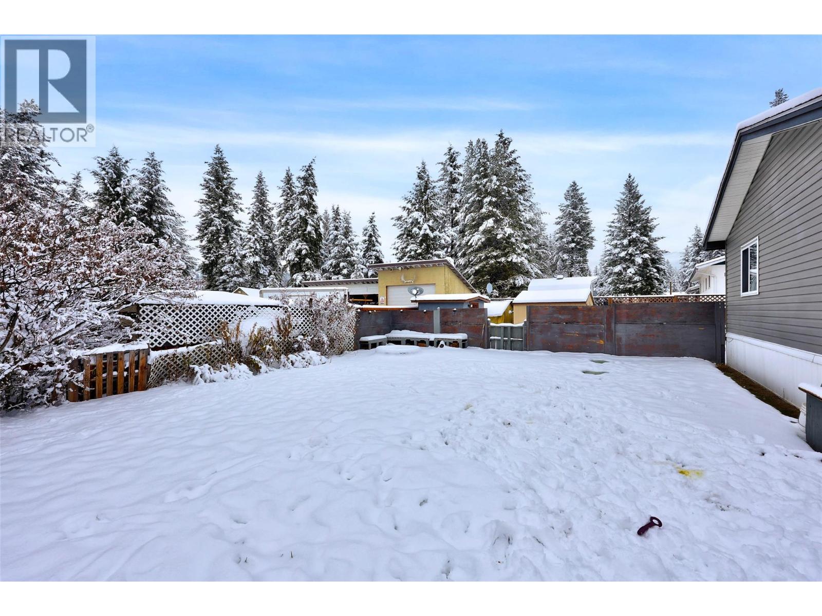 633 BARRIERE LAKES ROAD - 19