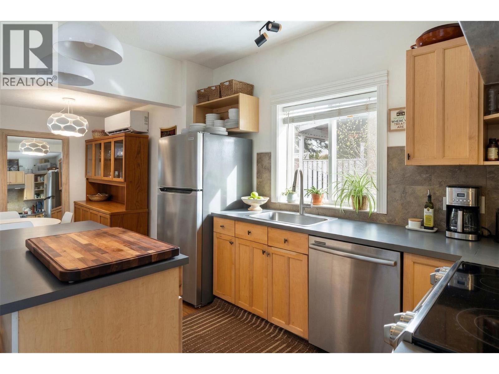  1409 Ethel Street, Kelowna