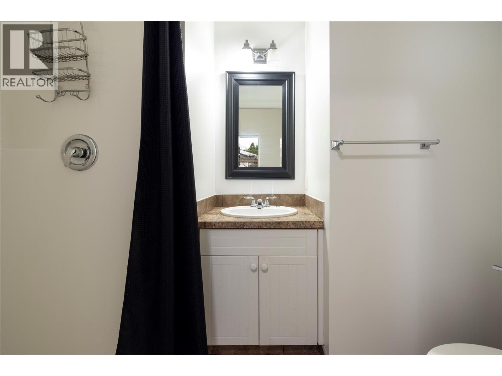  1409 Ethel Street, Kelowna