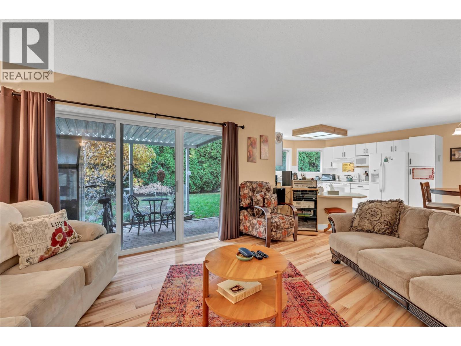 2 3038 Orchard Drive, Keremeos