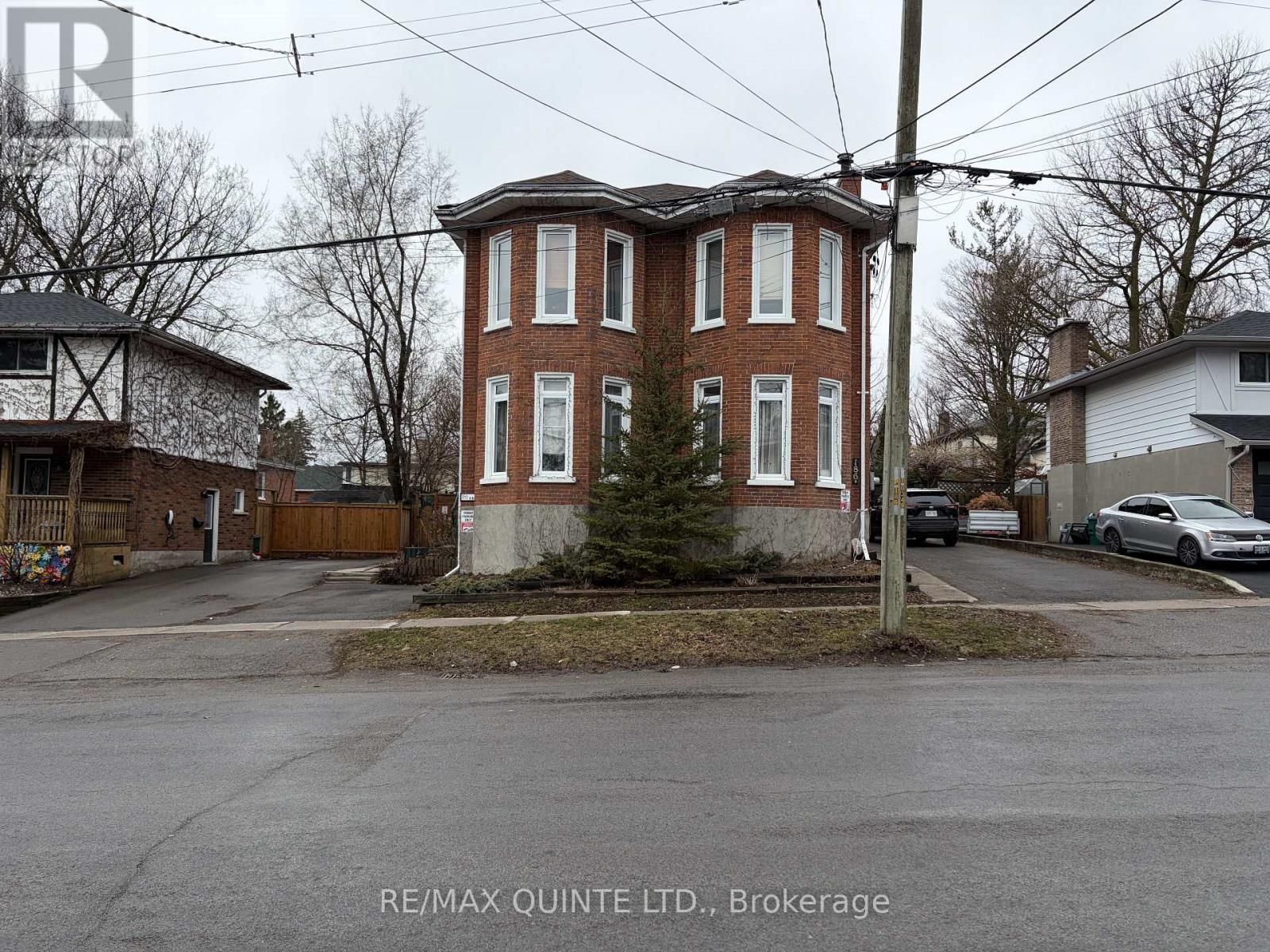 B - 186 ALBERT STREET