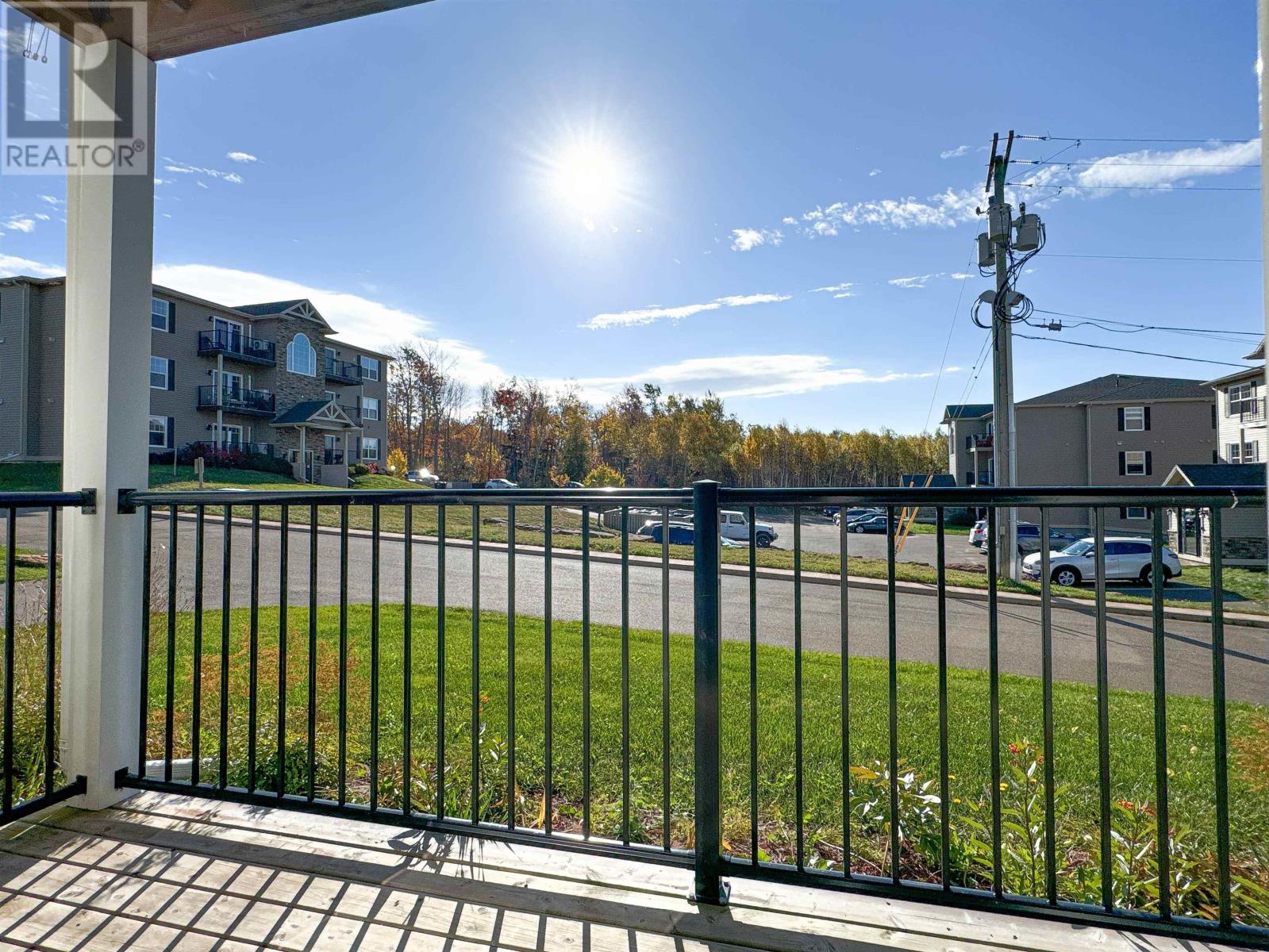 #108 210 SHAKESPEARE DRIVE - 25