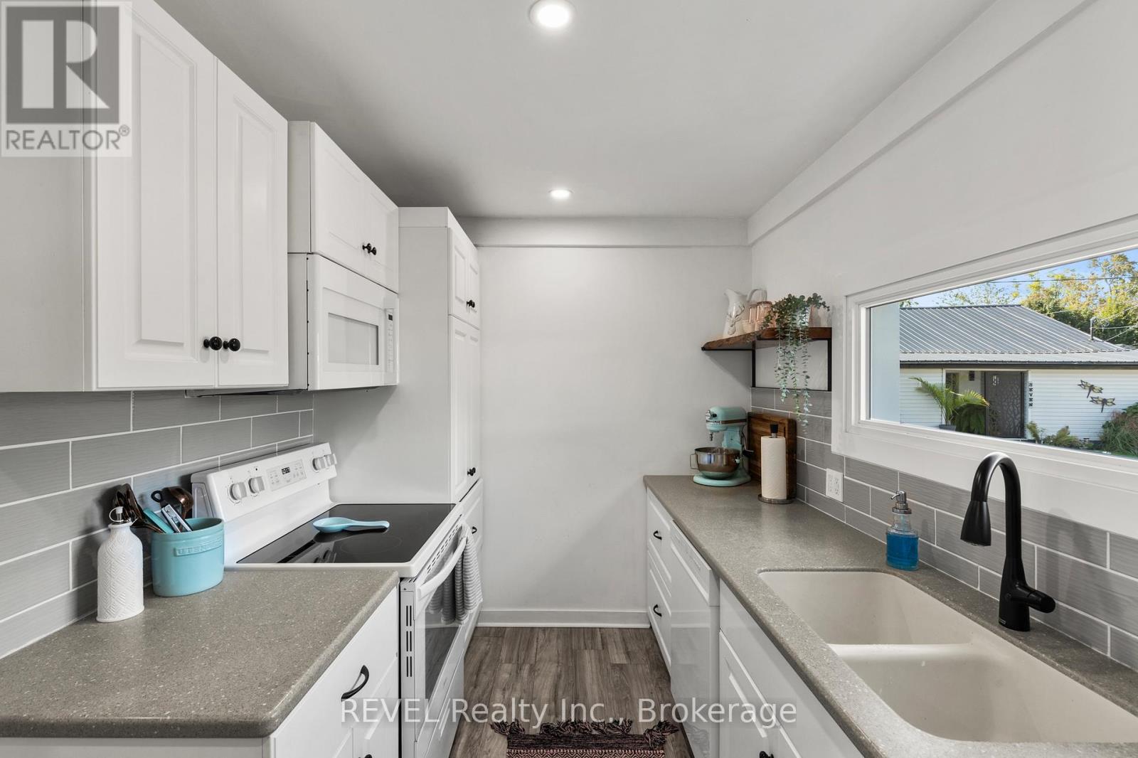 313 RIDGEWAY ROAD - 10