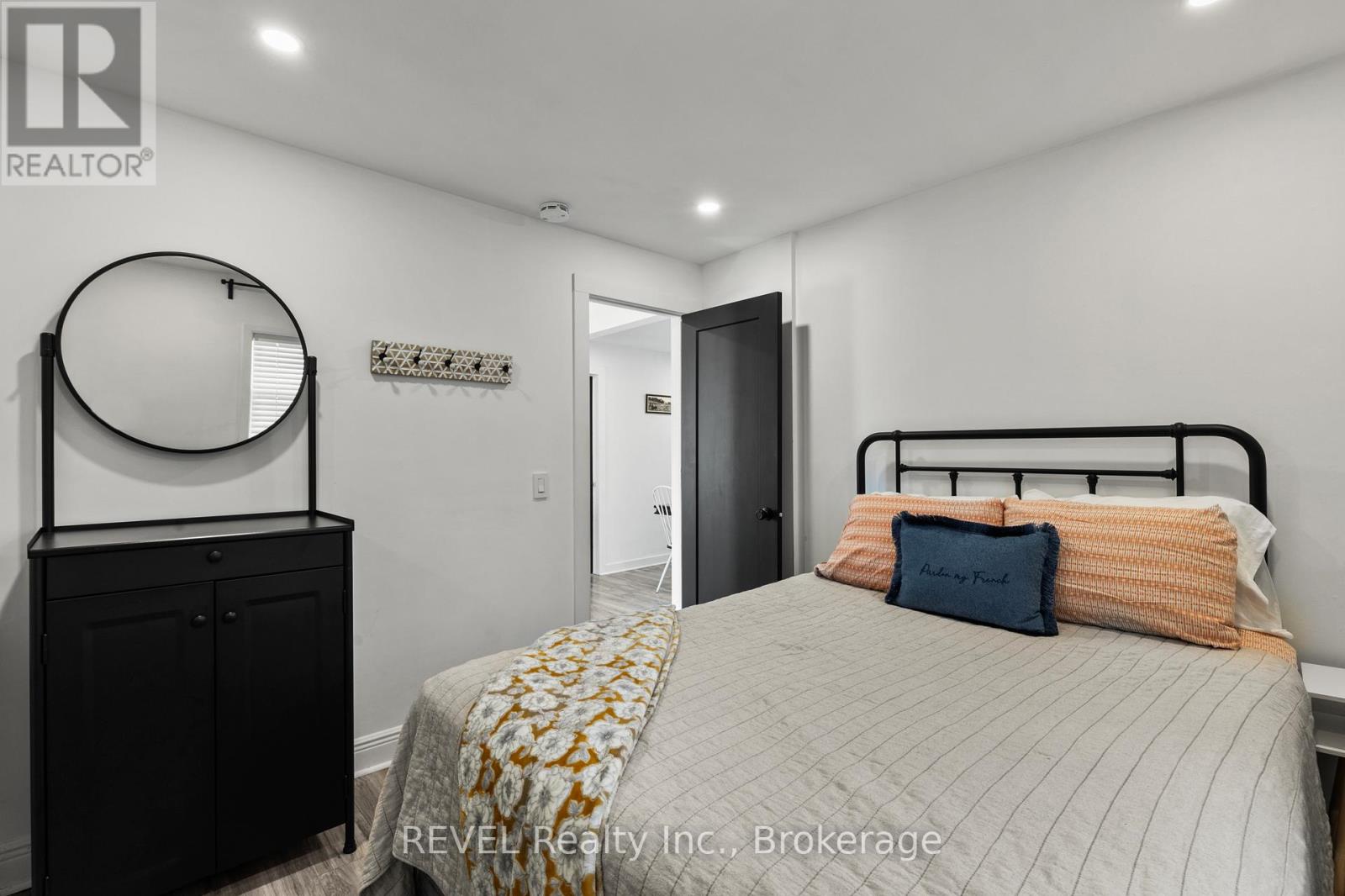 313 RIDGEWAY ROAD - 13