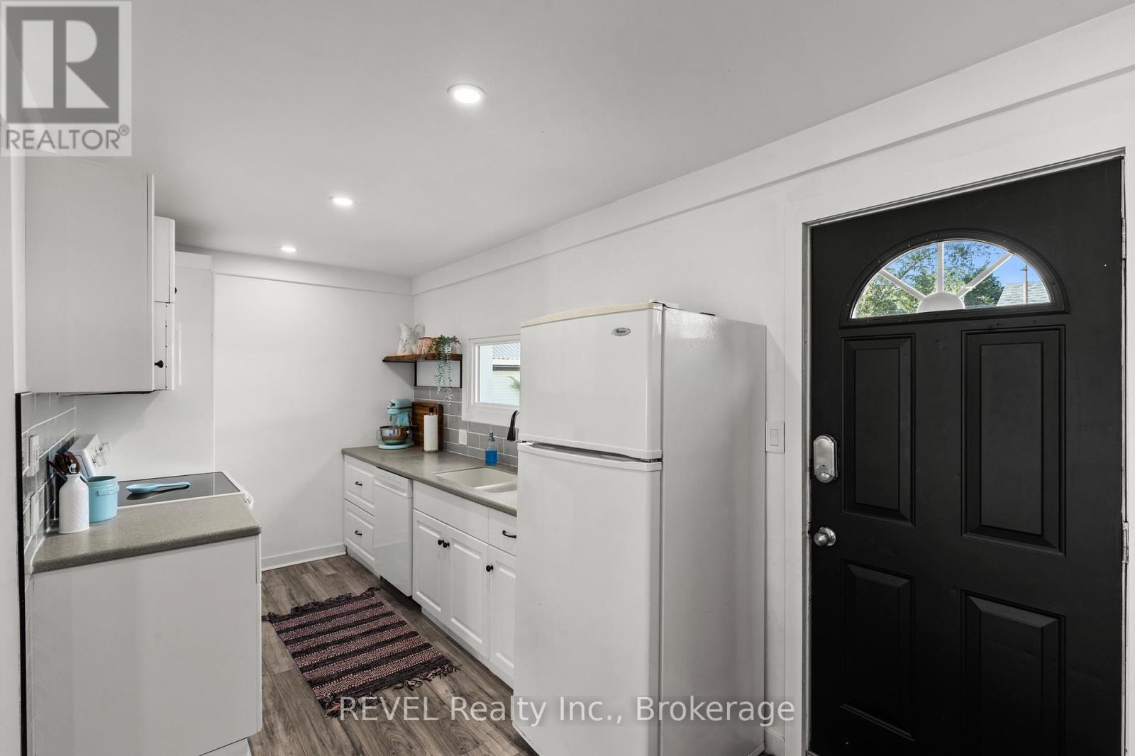 313 RIDGEWAY ROAD - 9