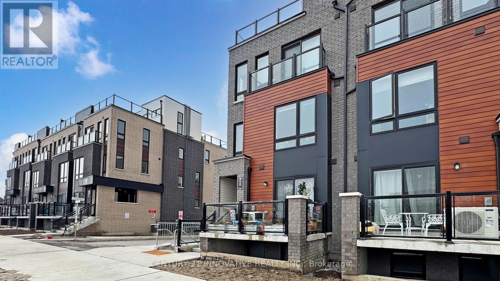 #43 30 LIBEN WAY - 4