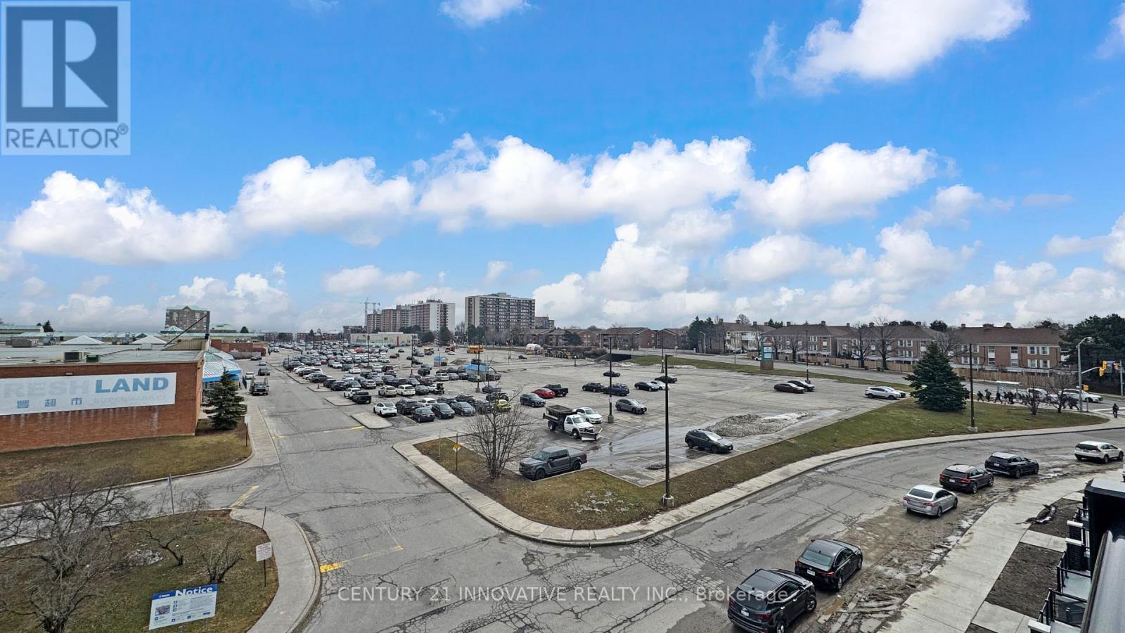 #43 30 LIBEN WAY - 41