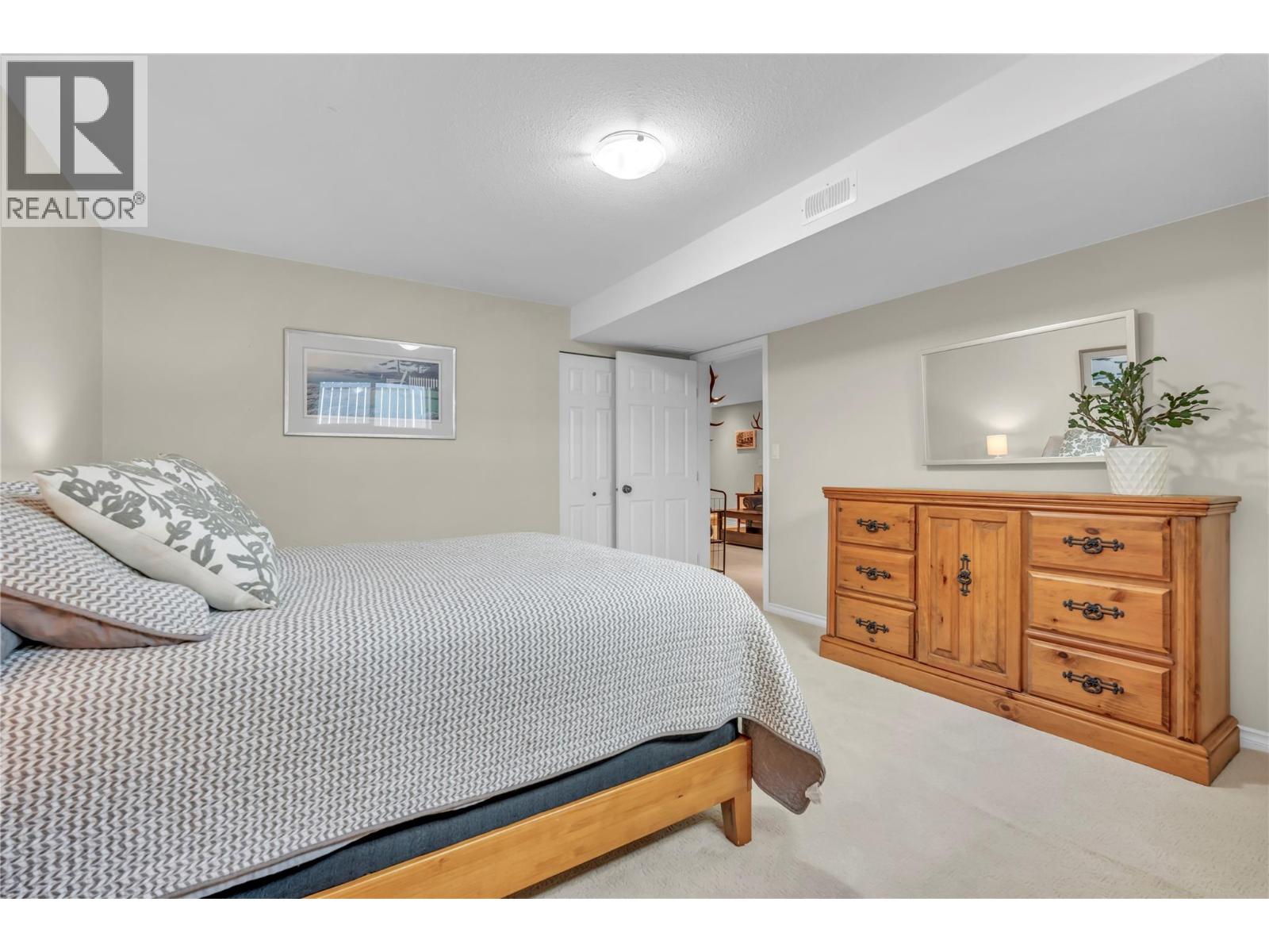 184 ASH Place, Penticton