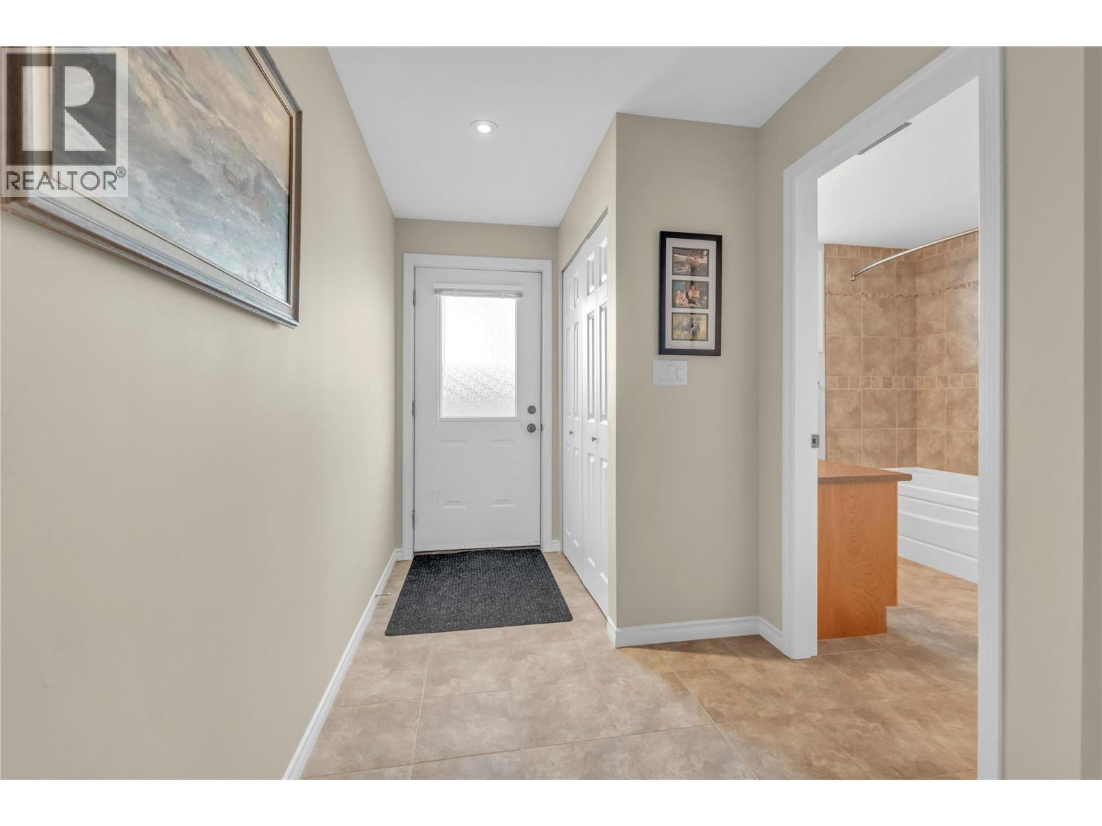 184 ASH Place, Penticton