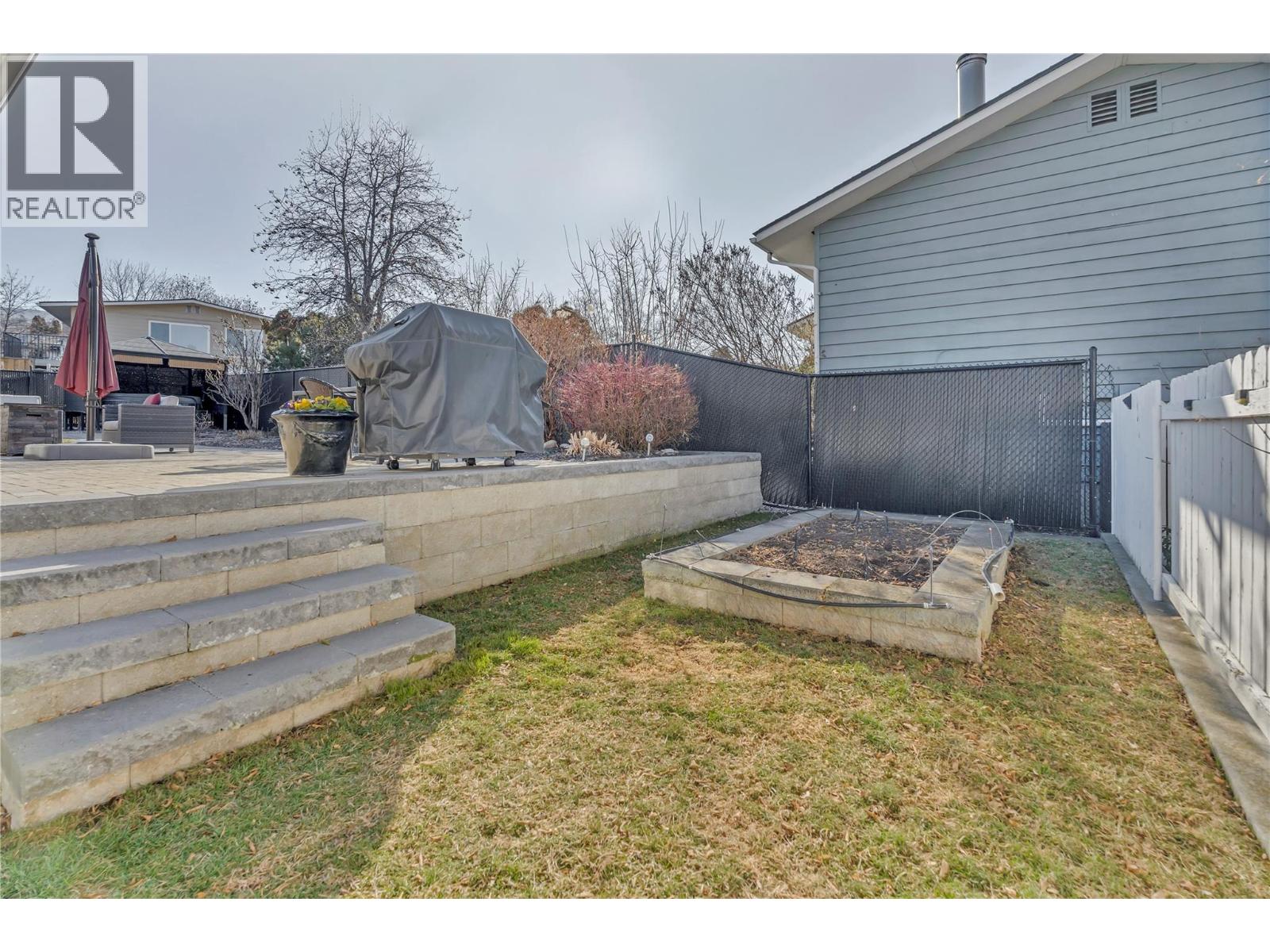 184 ASH Place, Penticton
