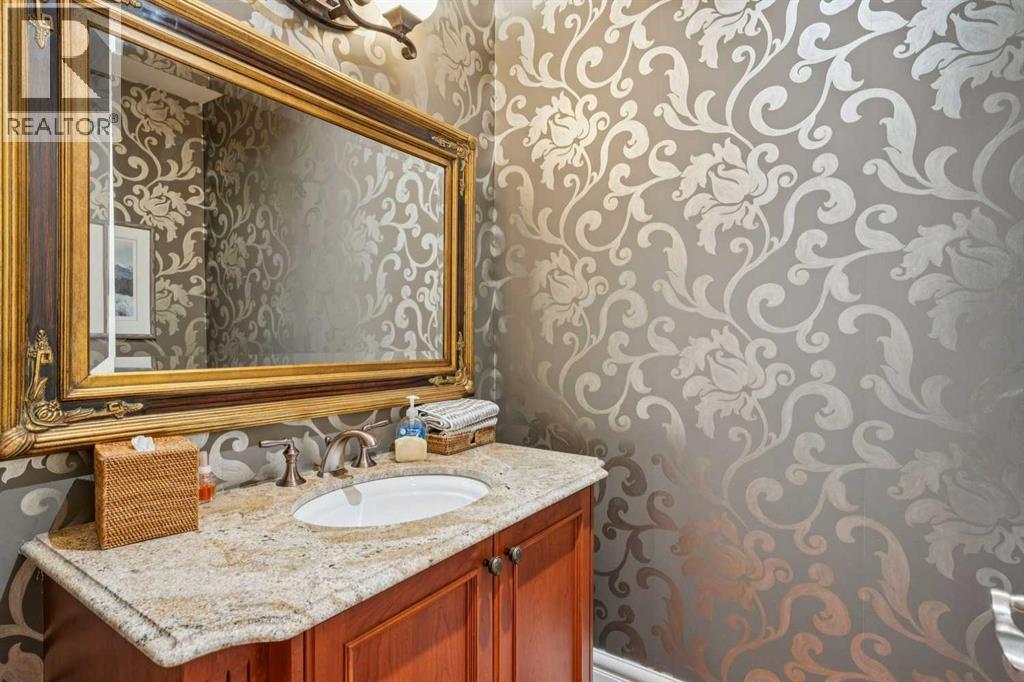 Single Family House for Sale in   Princeton Way SW Eau Claire Calgary 