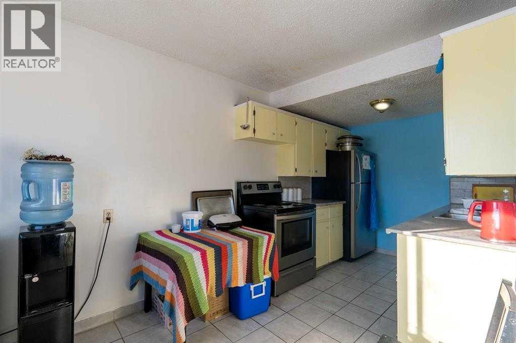 Single Family House for Sale in    Avenue SE Forest Heights Calgary 