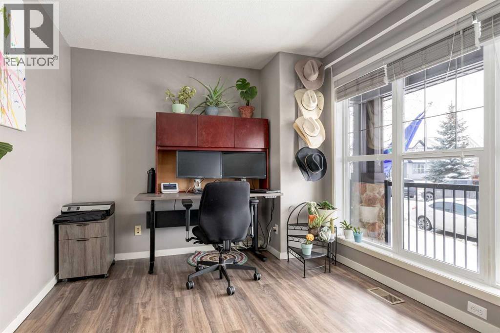 Single Family House for Sale in  Cranberry Place SE Cranston Calgary 