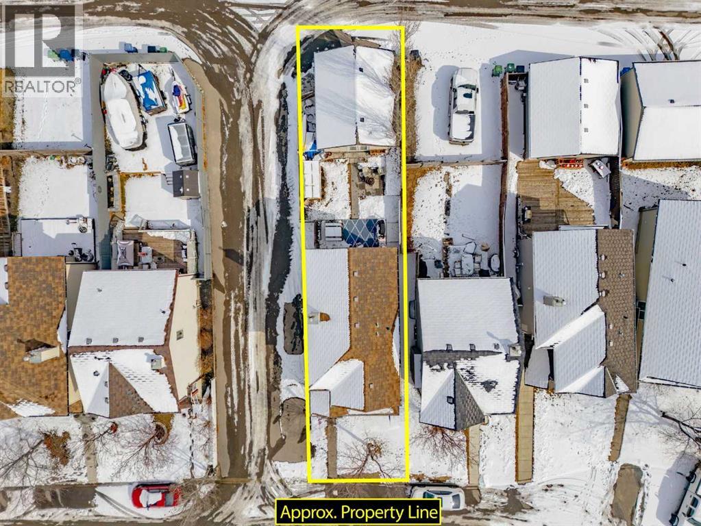 Single Family House for Sale in  Cranberry Place SE Cranston Calgary 