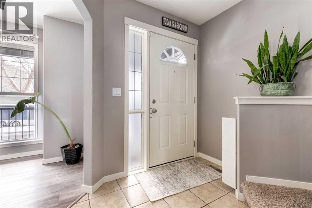 Single Family House for Sale in  Cranberry Place SE Cranston Calgary 