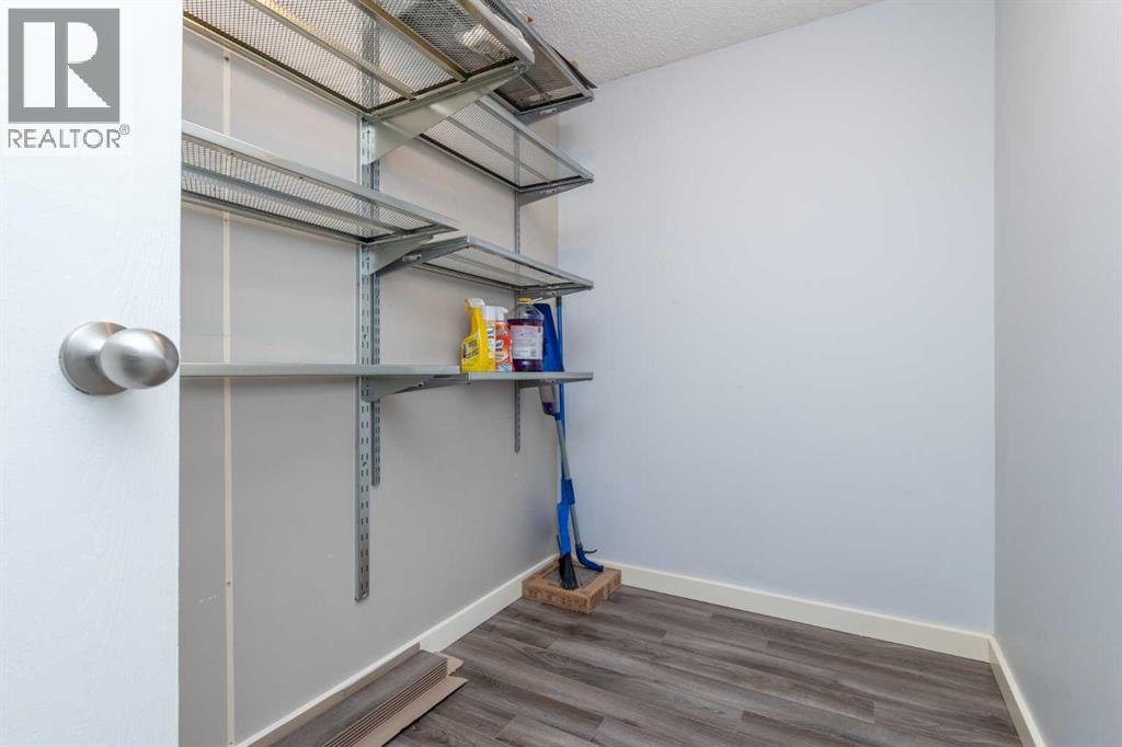 Single Family House for Sale in    Avenue SW Sunalta Calgary 