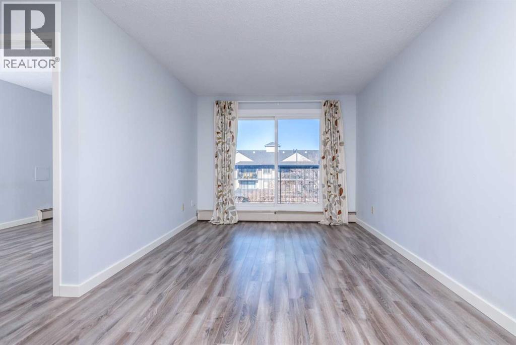 Single Family House for Sale in    Avenue SW Sunalta Calgary 