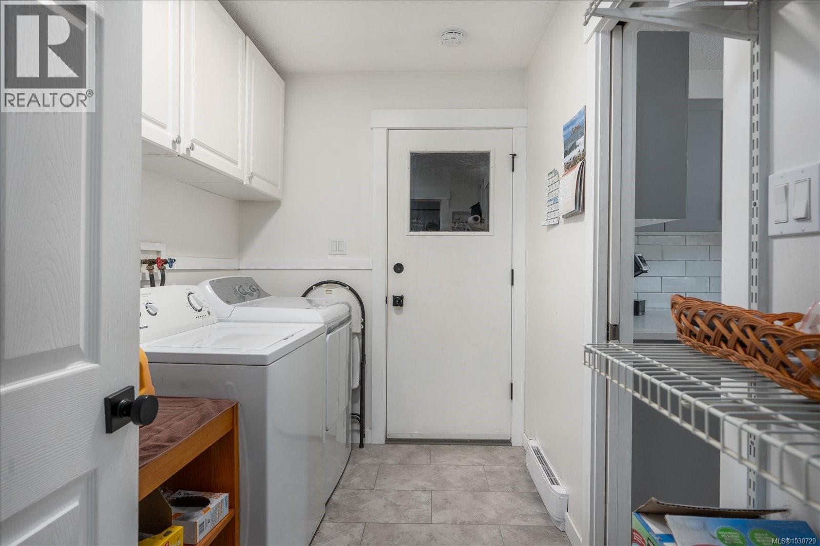 4193 Clubhouse Dr, Nanaimo