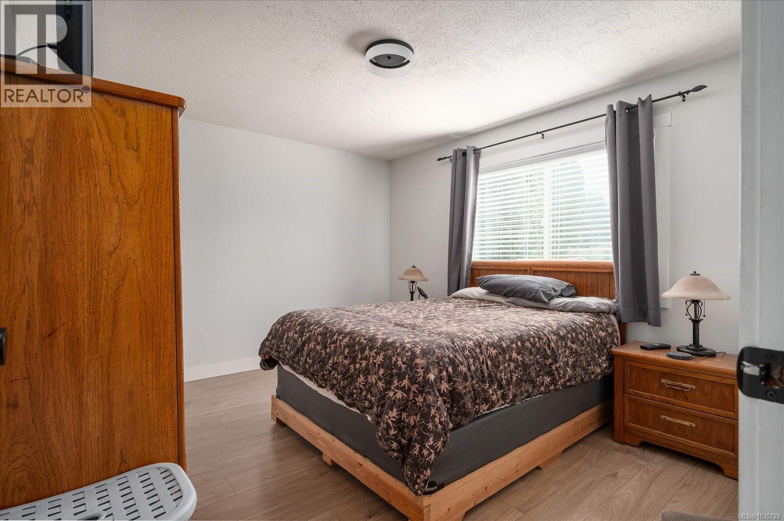 4193 Clubhouse Dr, Nanaimo