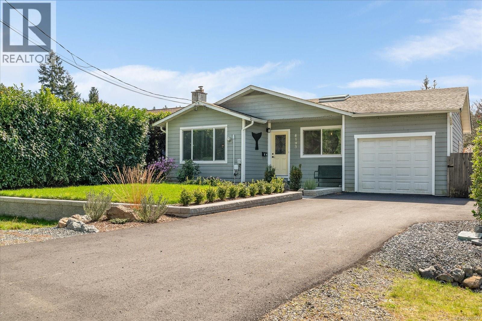 4193 Clubhouse Dr, Nanaimo