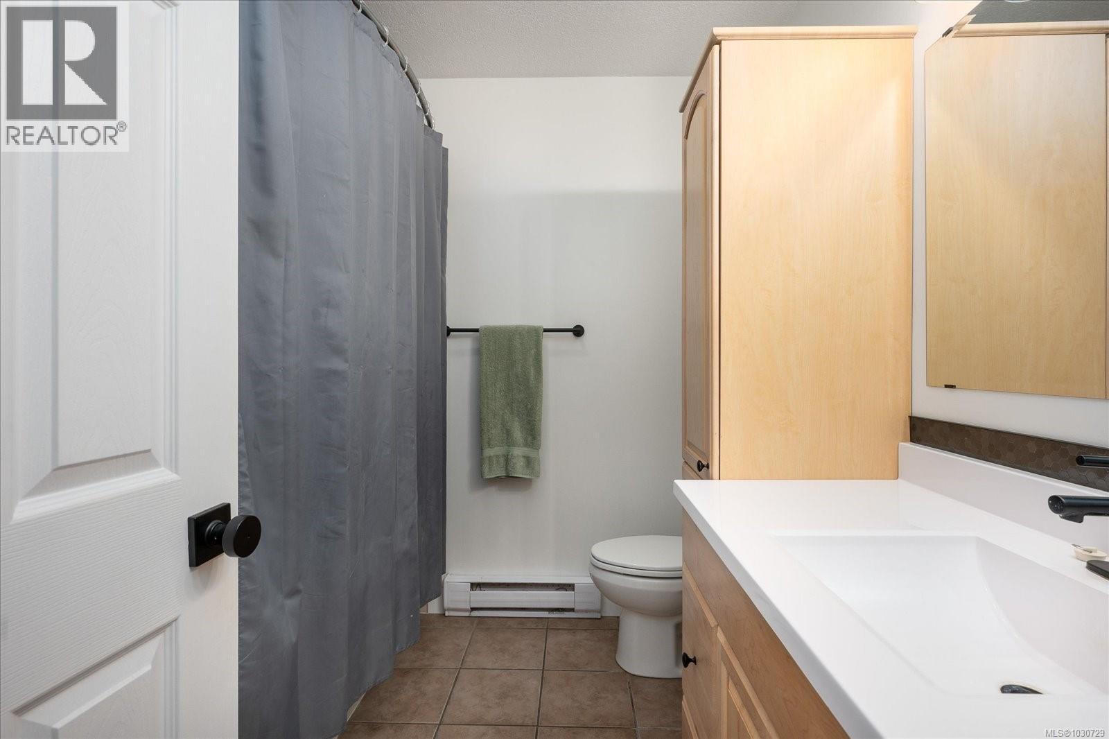 4193 Clubhouse Dr, Nanaimo