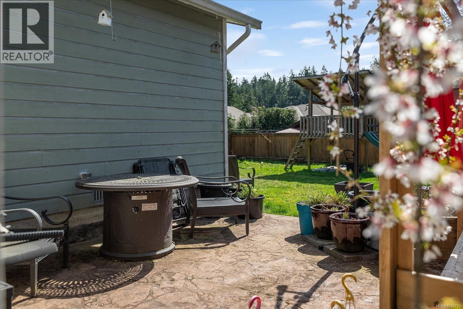 4193 Clubhouse Dr, Nanaimo