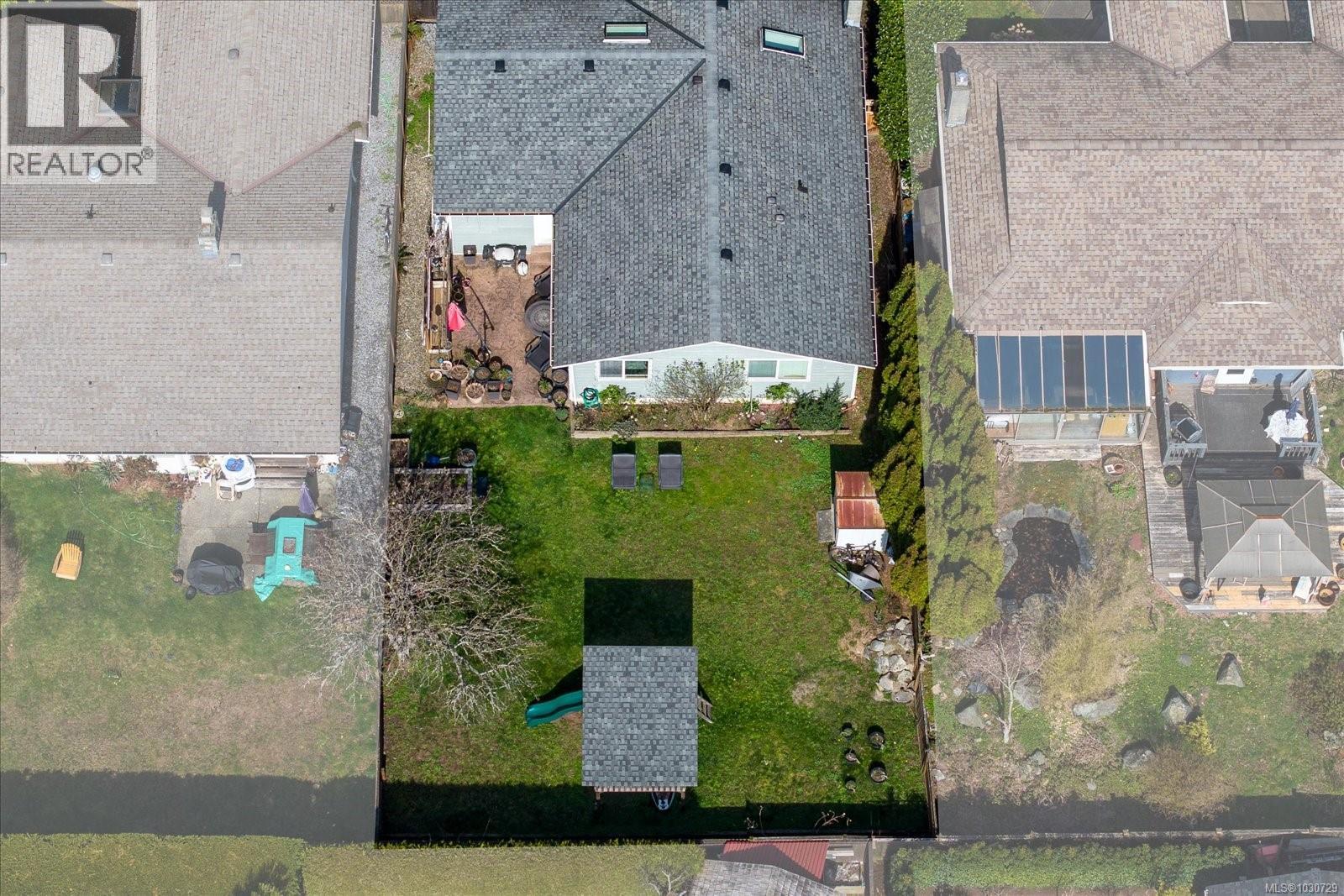 4193 Clubhouse Dr, Nanaimo