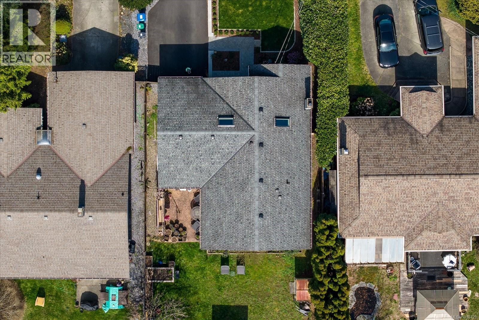 4193 Clubhouse Dr - 35