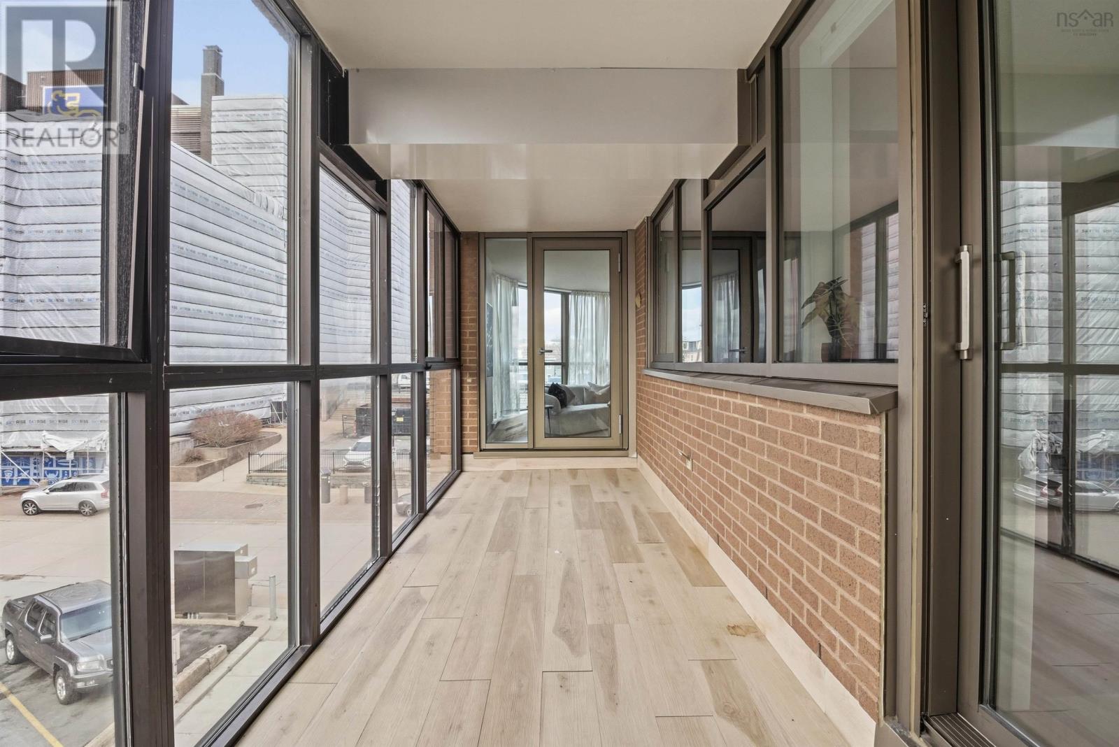 Property 21 of 27 of 301 1 Prince Street