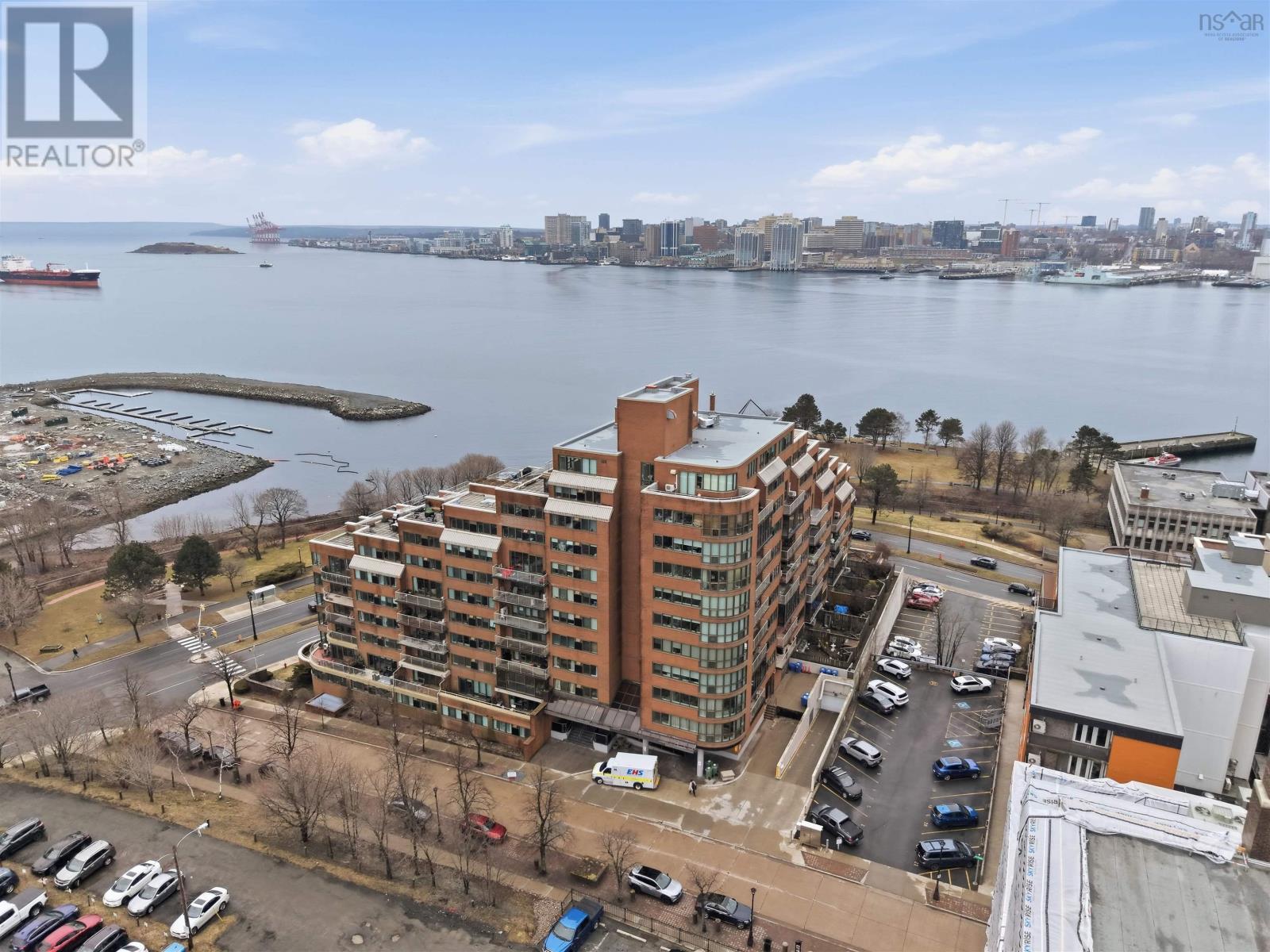 Property 24 of 27 of 301 1 Prince Street