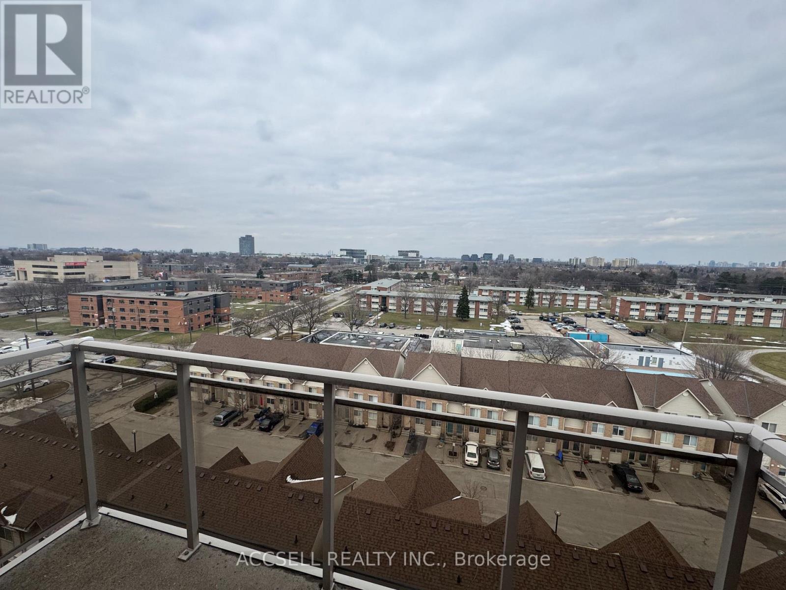 #1008 650 LAWRENCE AVENUE W - 10