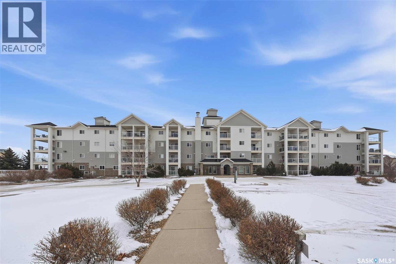 Single Family House High rise for Sale in   Lowe ROAD Saskatoon 