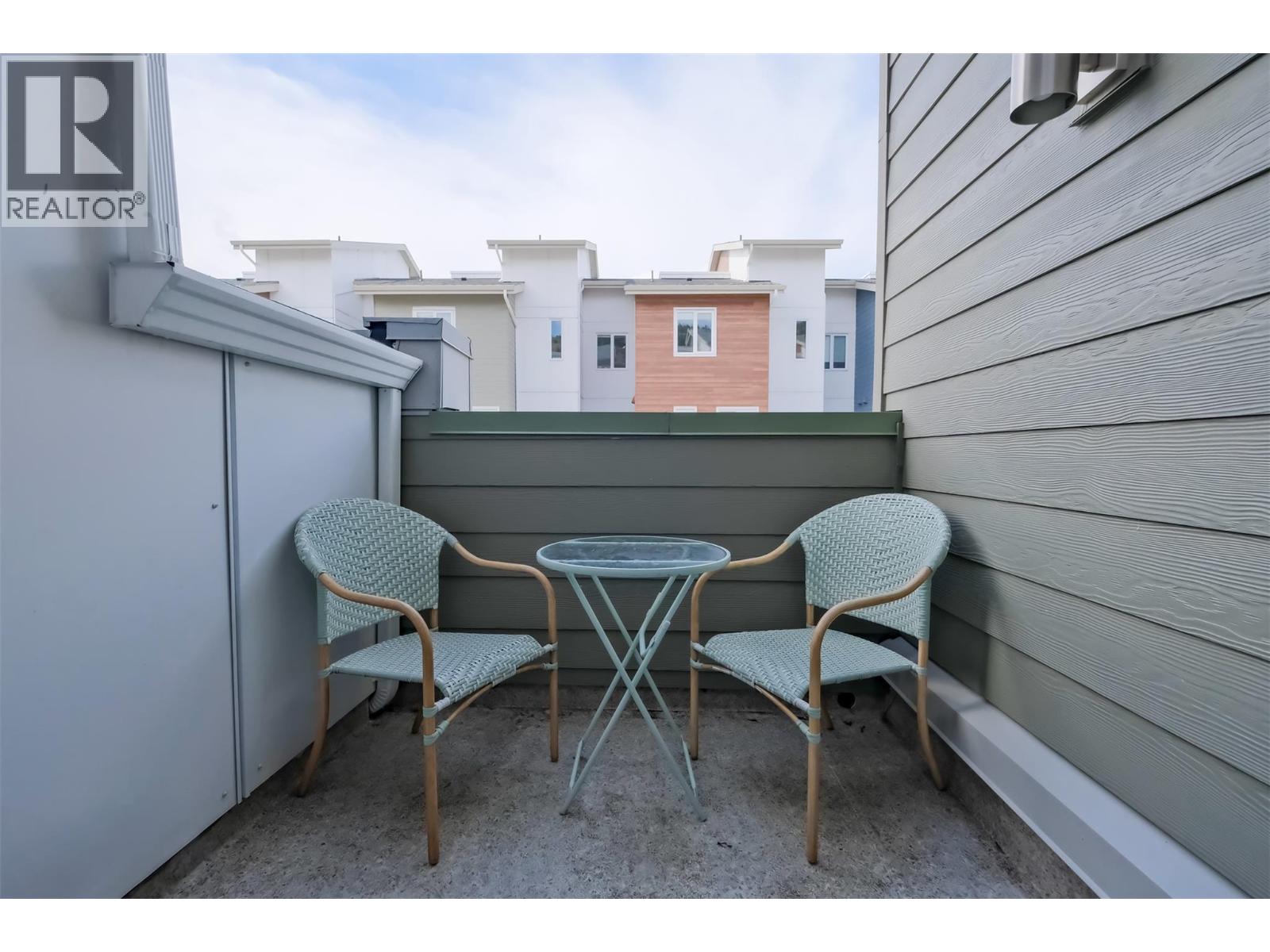 3719 Woodsdale Road Unit# 4, Lake Country