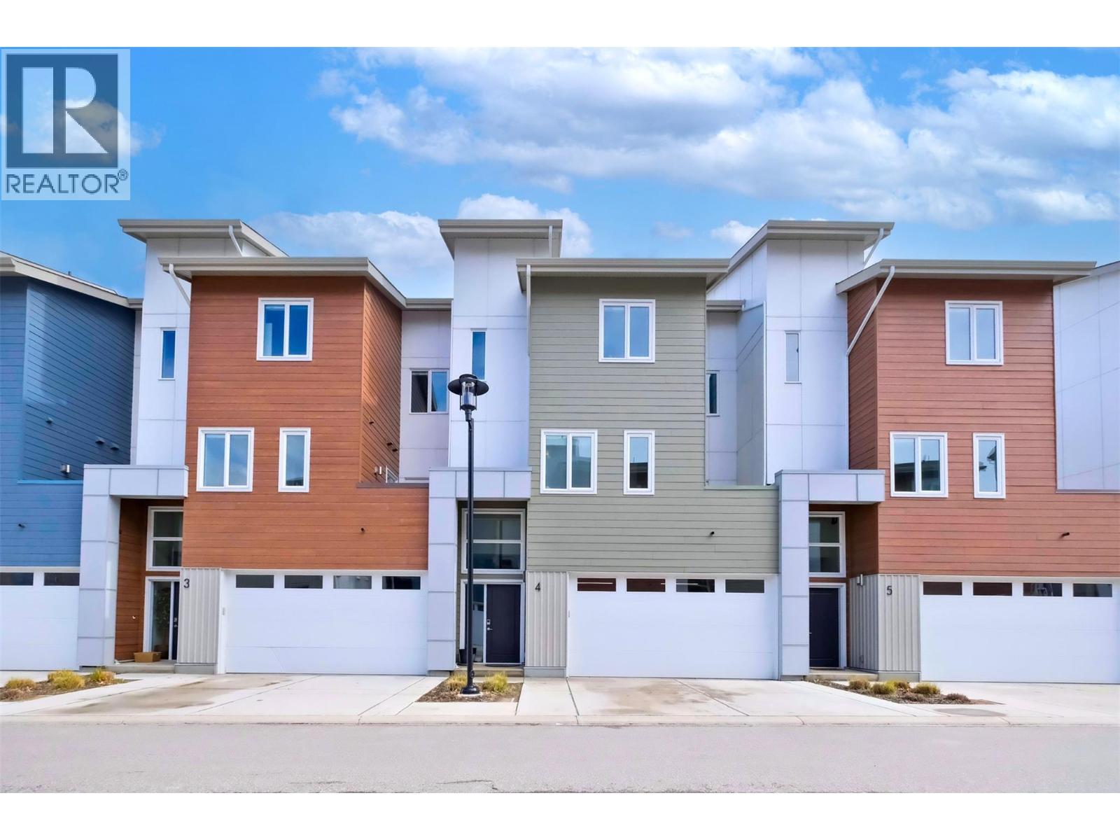 3719 Woodsdale Road Unit# 4, Lake Country