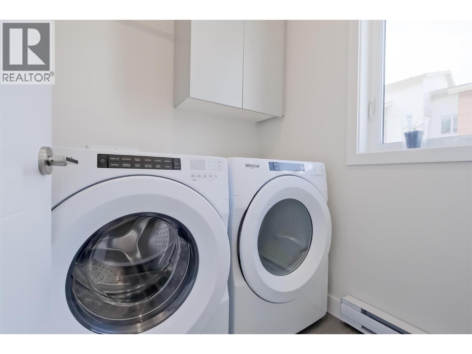 3719 Woodsdale Road Unit# 4, Lake Country