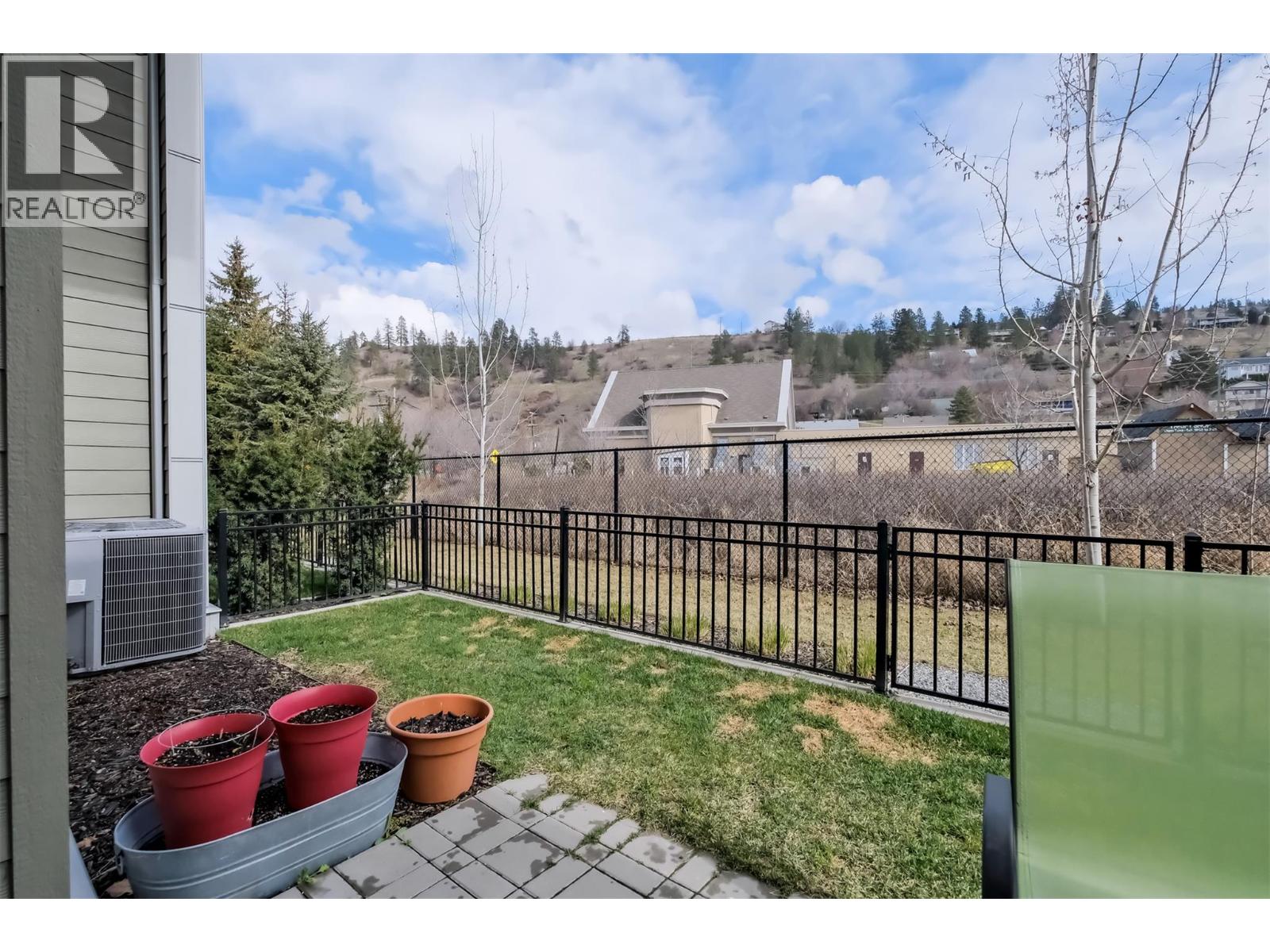 3719 Woodsdale Road Unit# 4, Lake Country