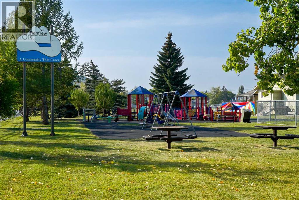 Single Family House for Sale in    Avenue NE Renfrew Calgary 