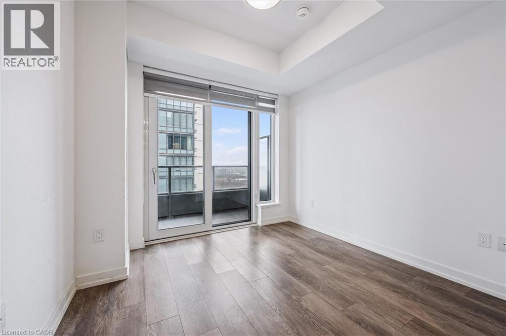 #1604 5 WELLINGTON Street S - 14