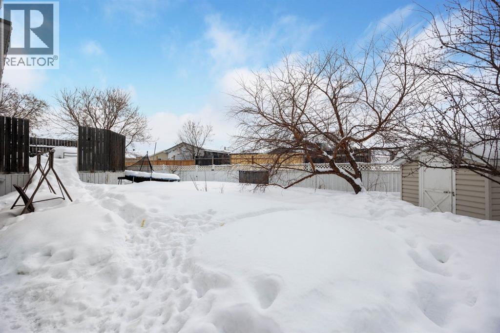 145 Dundas Road, Fort McMurray